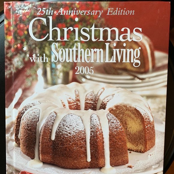Christmas with Southern LIving 2005 Hardback book - Picture 2 of 5